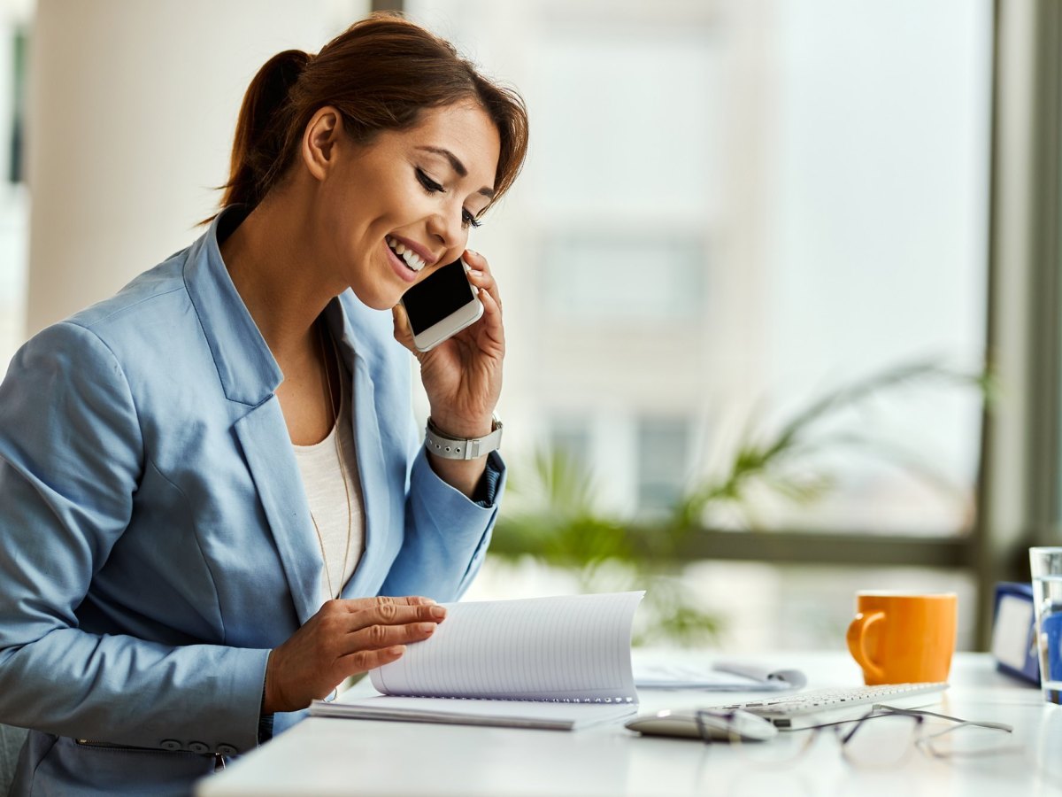 How can a secretary for rent services improve office&nbsp;efficiency?